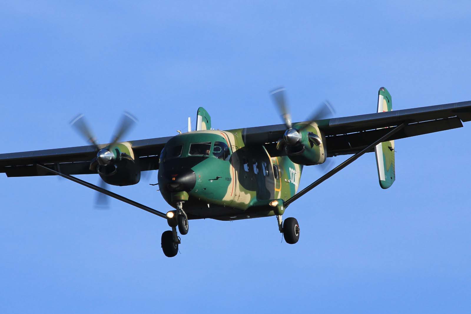 0222 (AJG004-05) PZL-Mielec M-28B/PT Skytruck