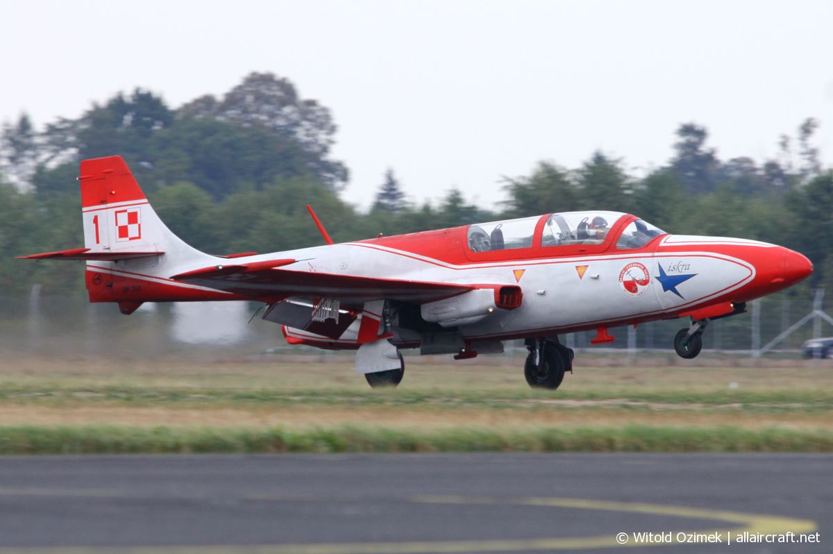 2011 / 1 (3H2011) PZL TS-11 Iskra