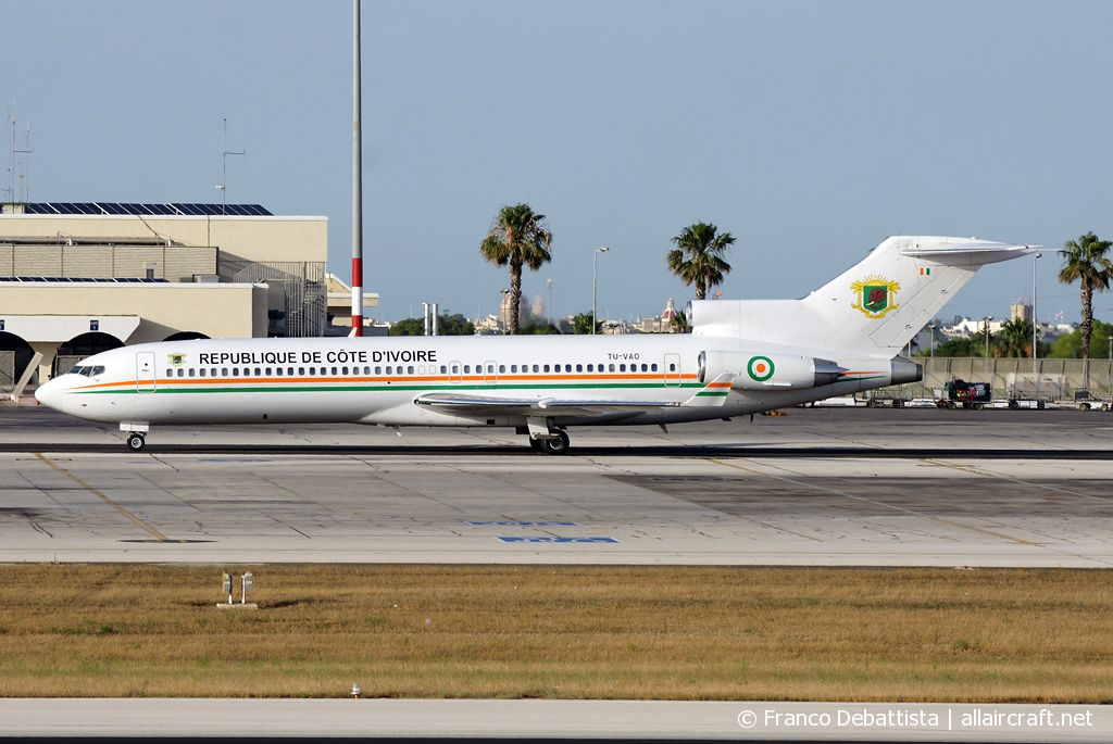 TU-VAO (22968) 1982 Boeing 727-2Y4(A)(RE)(WL)
