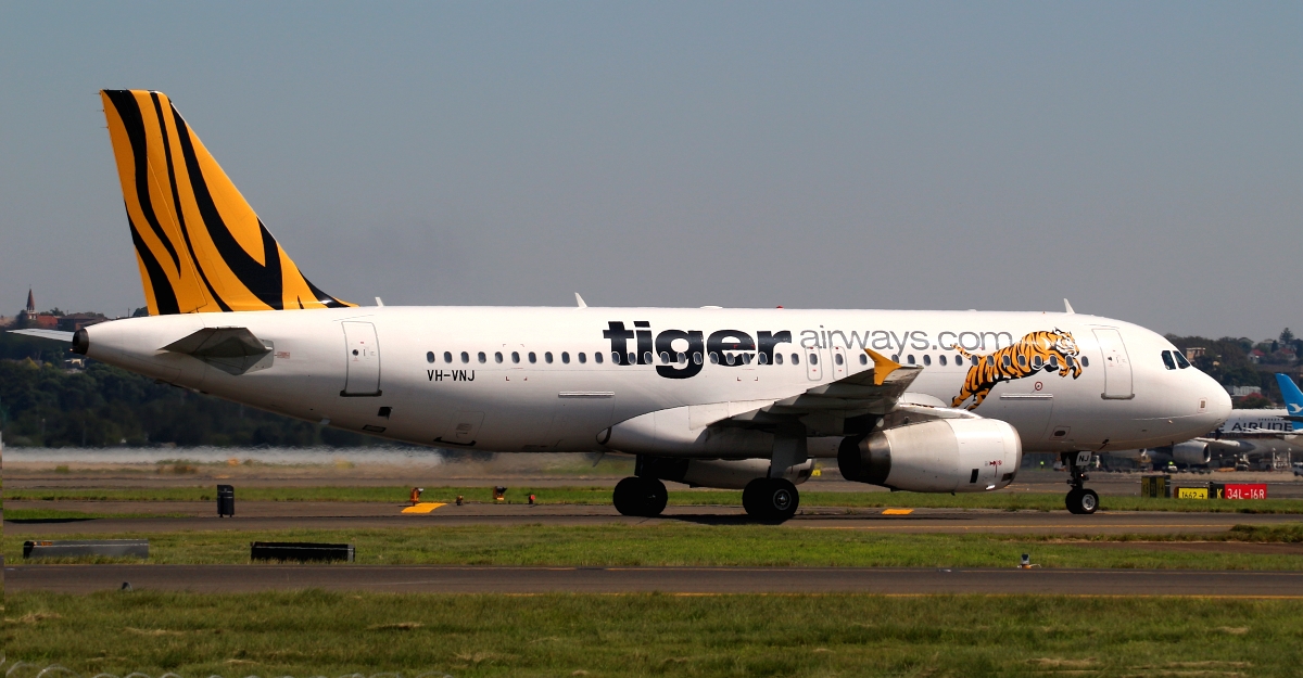 VH-VNJ (2982) 2006 Airbus A320-232