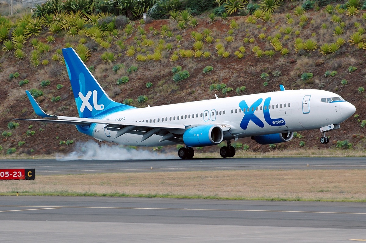F-HJER (32736) 2002 Boeing 737-86N(WL)