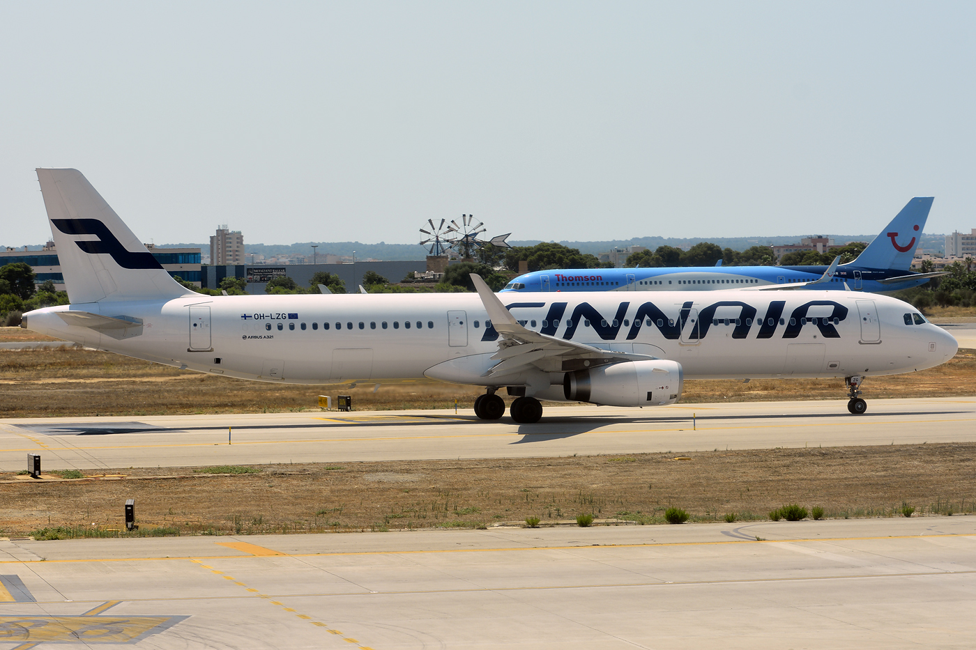 OH-LZG (5758) 2013 Airbus A321-231