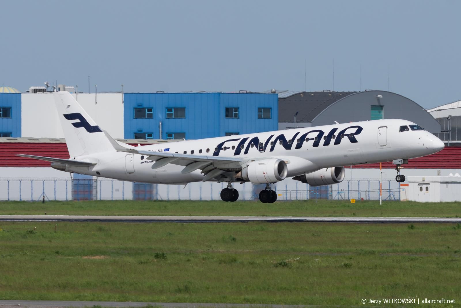 OH-LKE (19000059) Embraer 190-100IGW