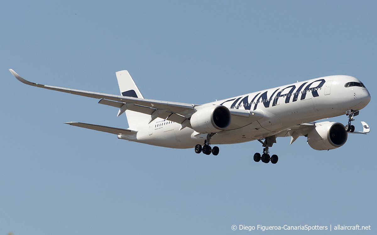 OH-LWD (022) 2015 Airbus A350-941