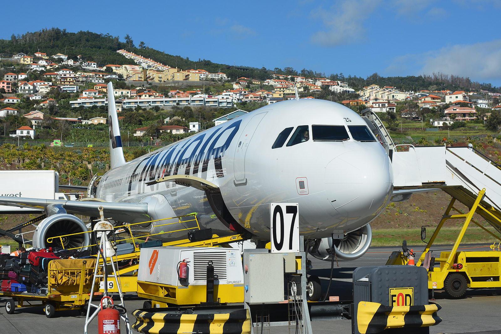 OH-LZG (5758) 2013 Airbus A321-231