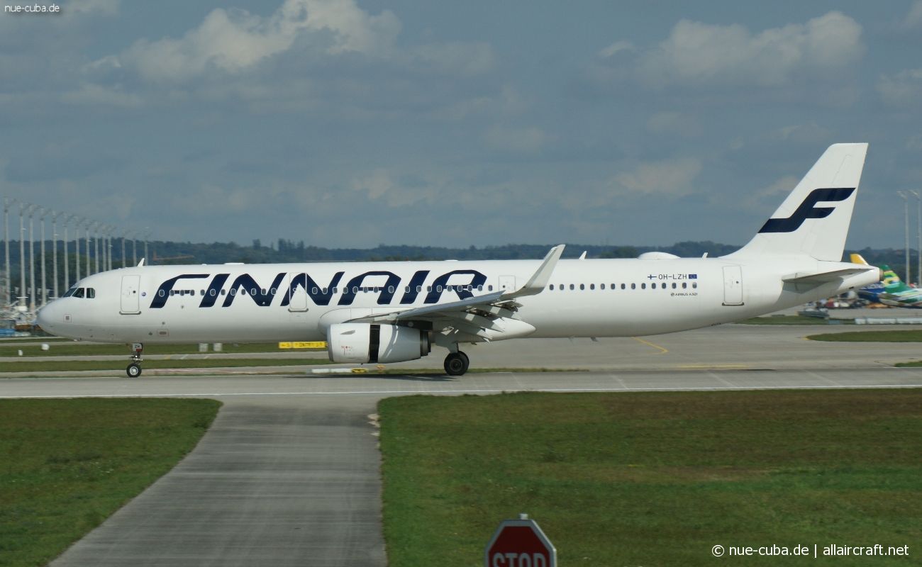 OH-LZH (5803) 2013 Airbus A321-231(WL)