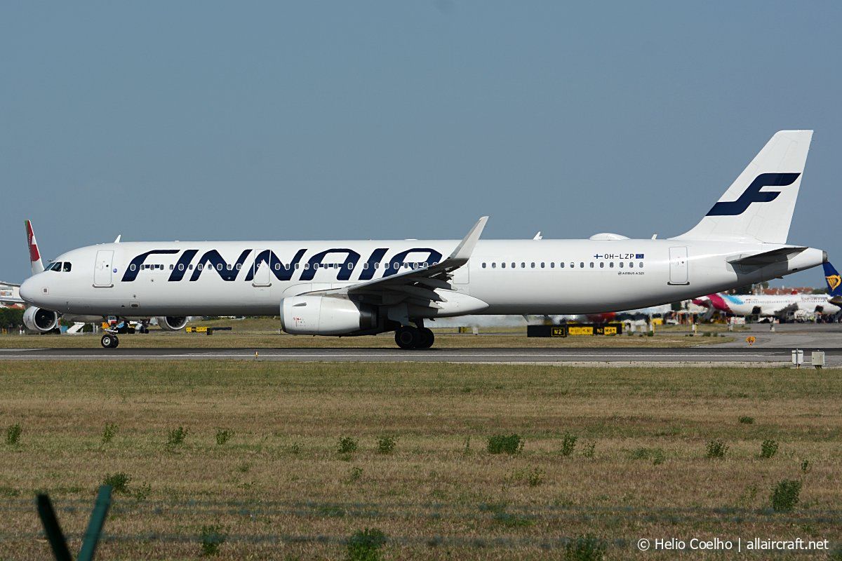 OH-LZP (7661) 2017 Airbus A321-231(WL)