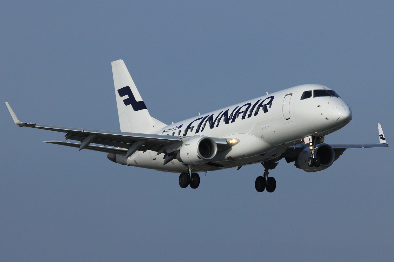 OH-LEI (17000120) Embraer 170-100STD