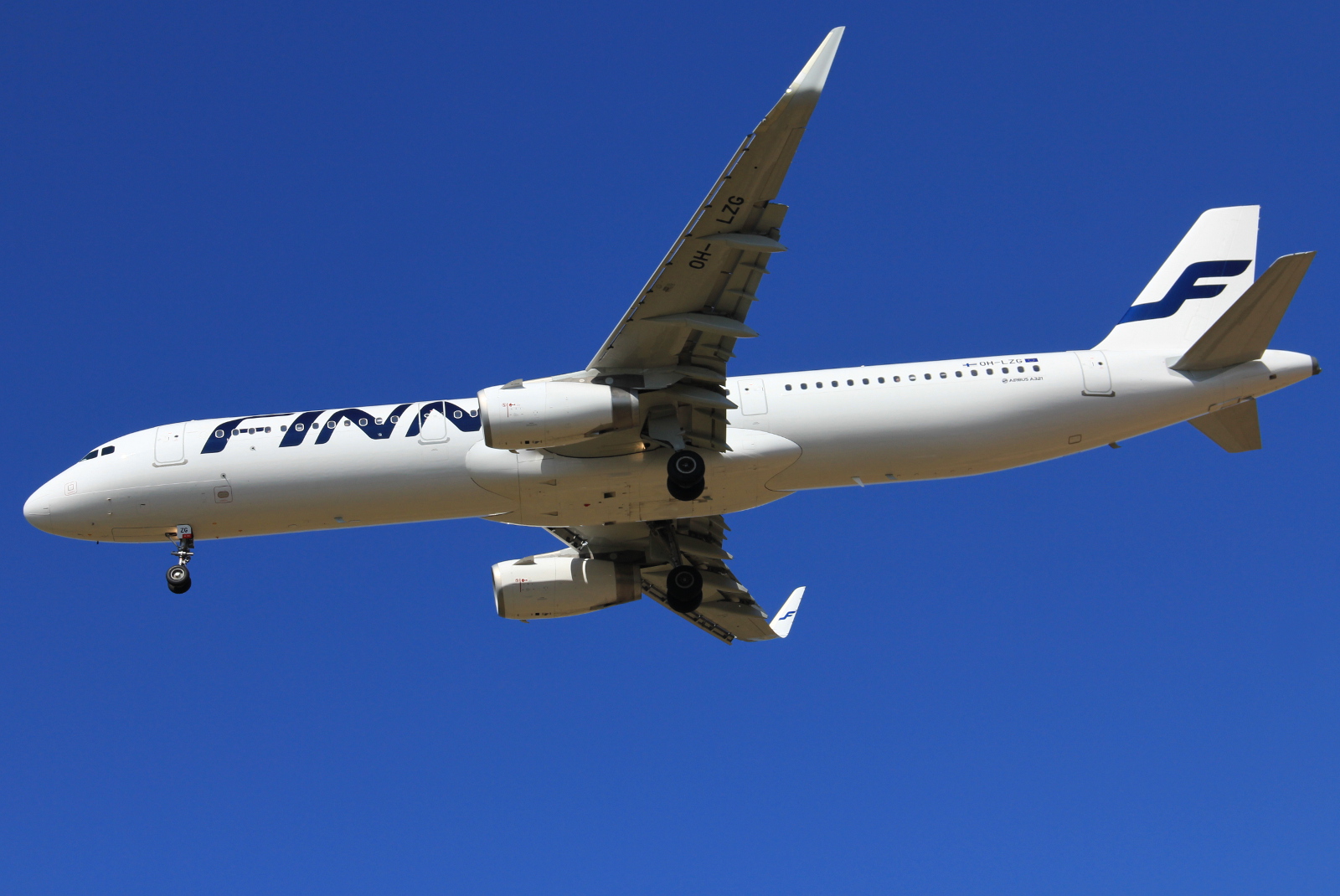 OH-LZG (5758) 2013 Airbus A321-231