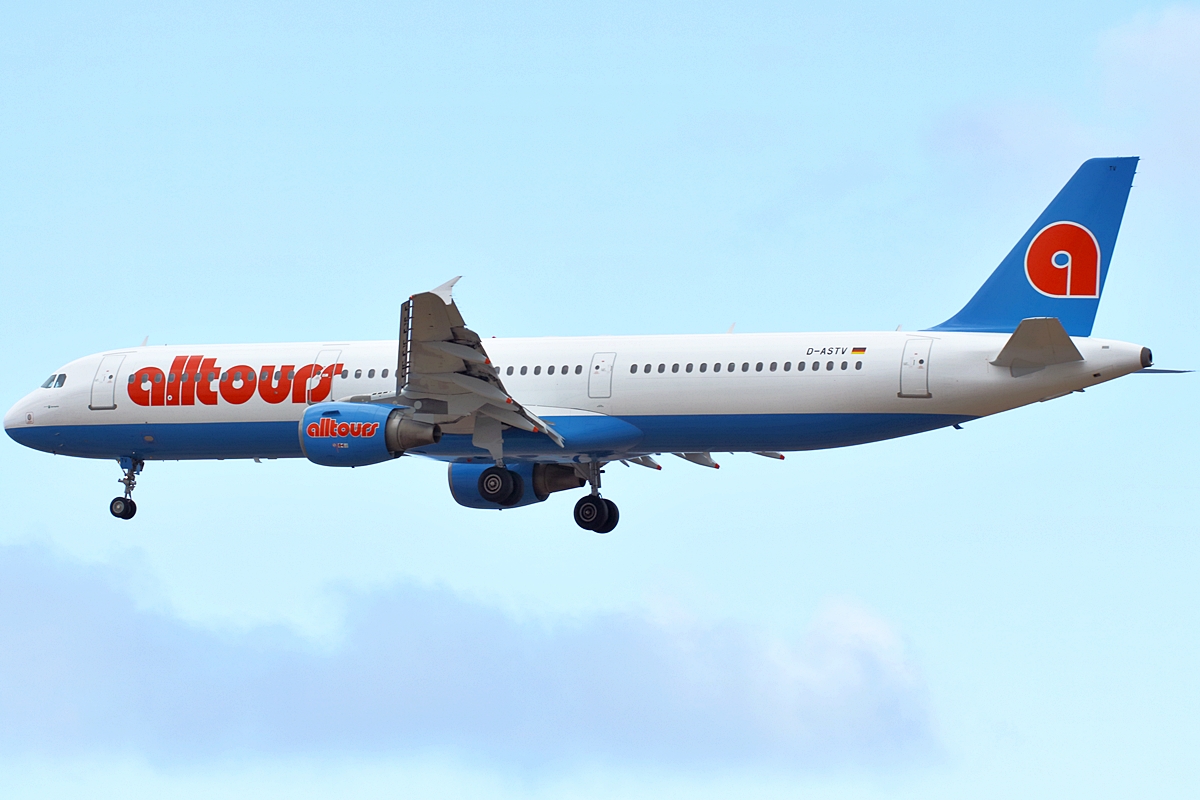 D-ASTV (995) 1999 Airbus A321-211