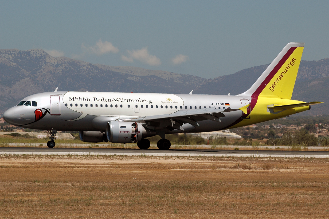 D-AKNM (1089) 1999 Airbus A319-112