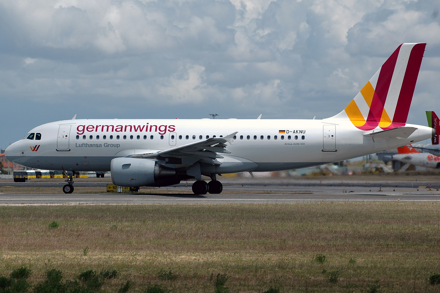D-AKNU (2628) 2005 Airbus A319-112