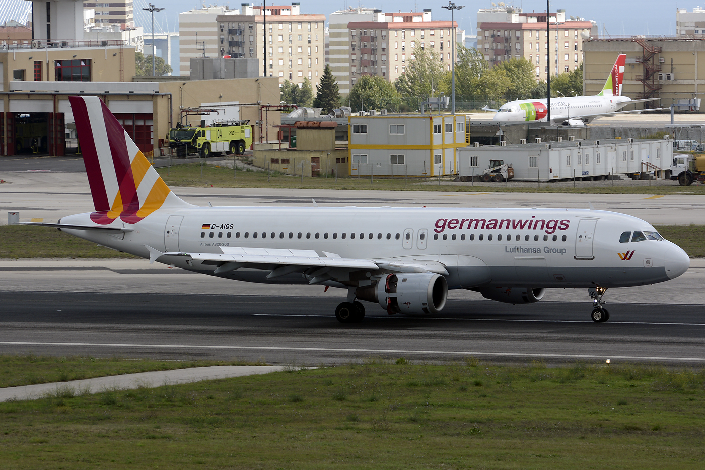 D-AIQS (401) 1993 Airbus A320-211