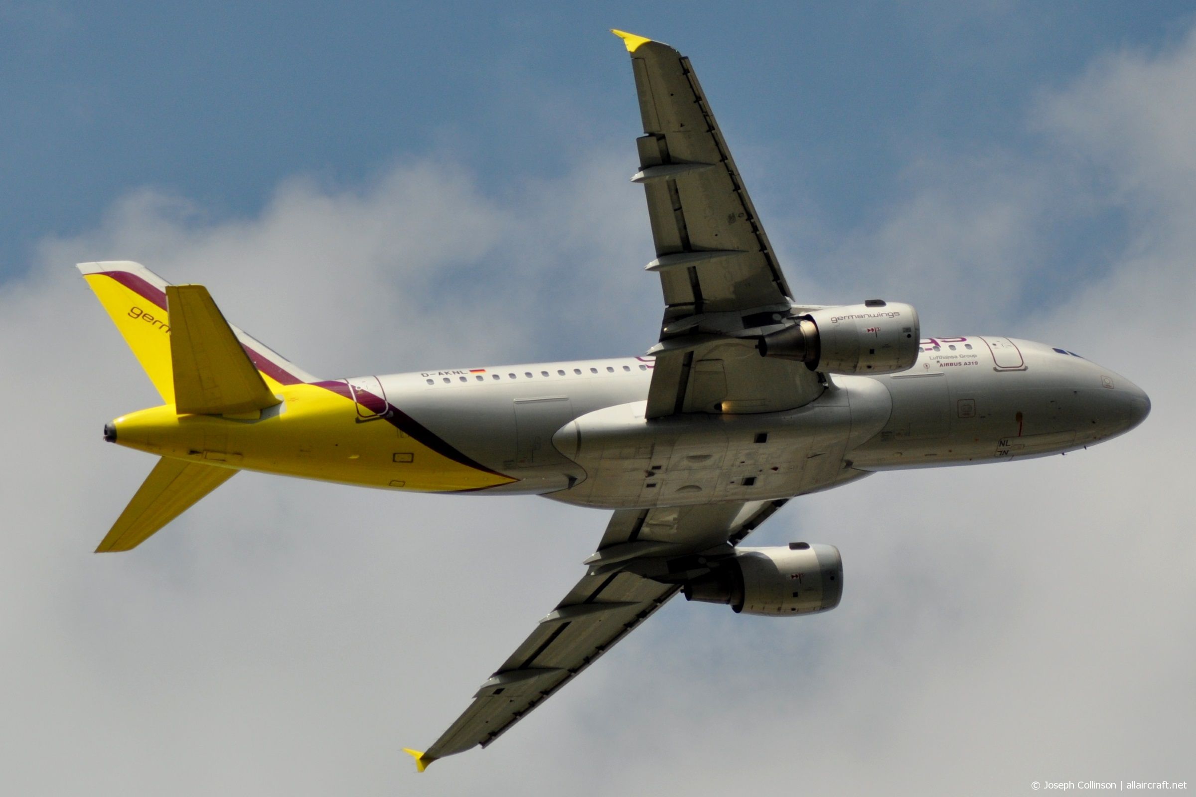 D-AKNL (1084) 1999 Airbus A319-112