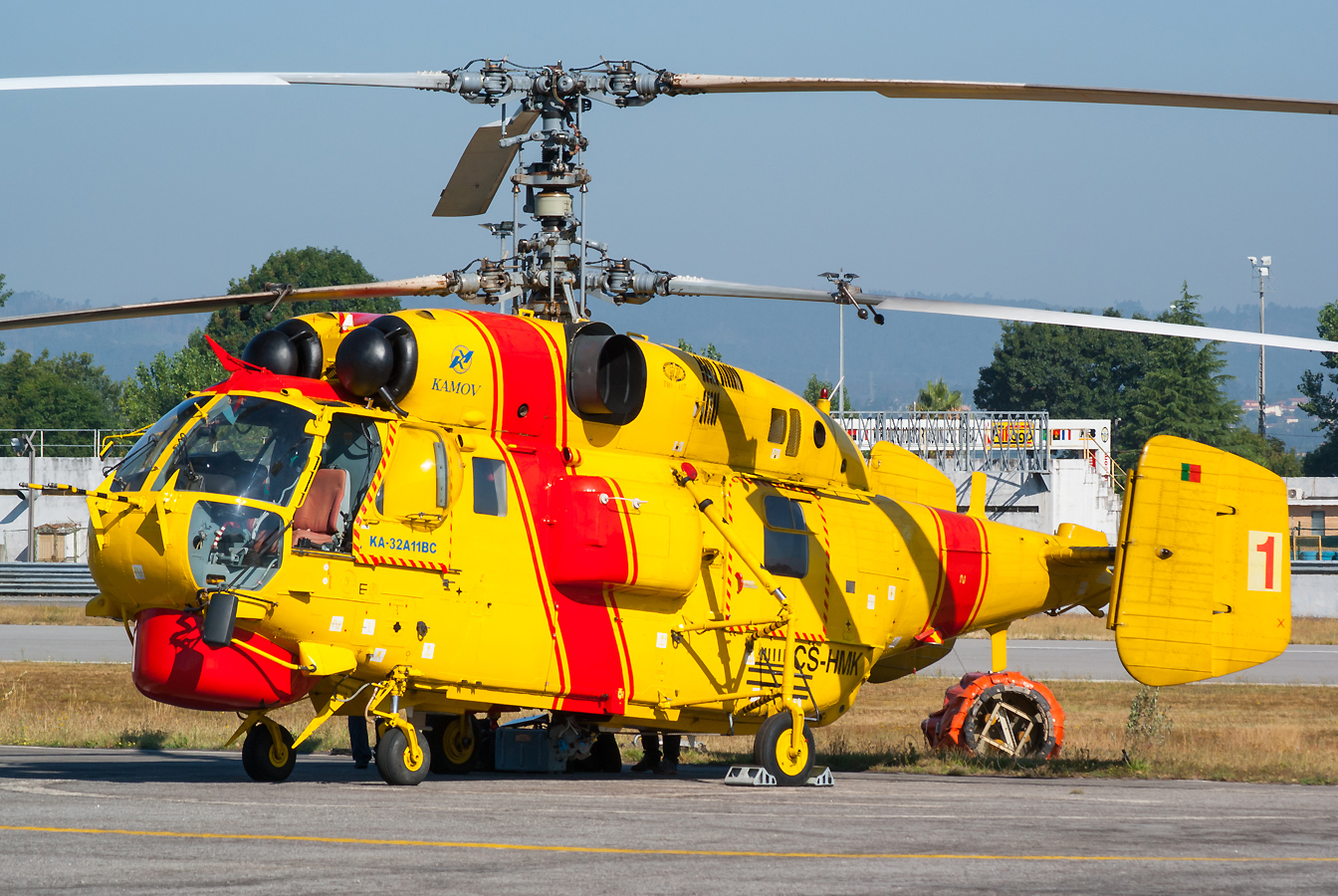 CS-HMK · Kamov Ka-32A11BC · (BGZ / LPBR)