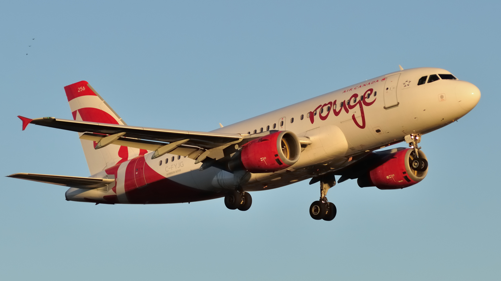 C-FYJG, (cn 670), Airbus A319-114