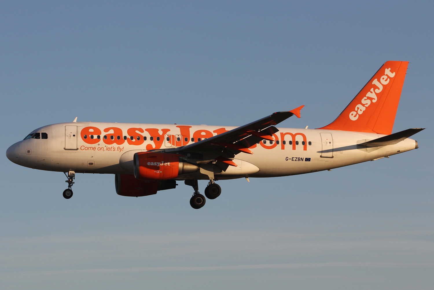 G-EZBN (3061) 2007 Airbus A319-111
