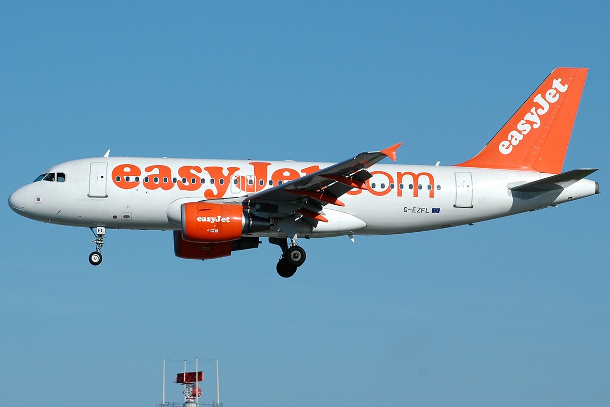 G-EZFL (4056) 2009 Airbus A319-111
