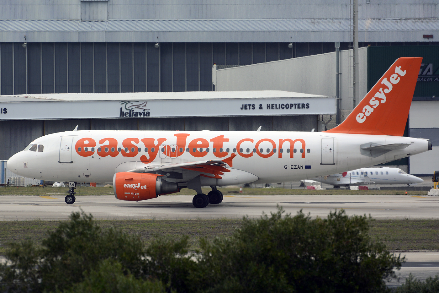 G-EZAN (2765) 2006 Airbus A319-111