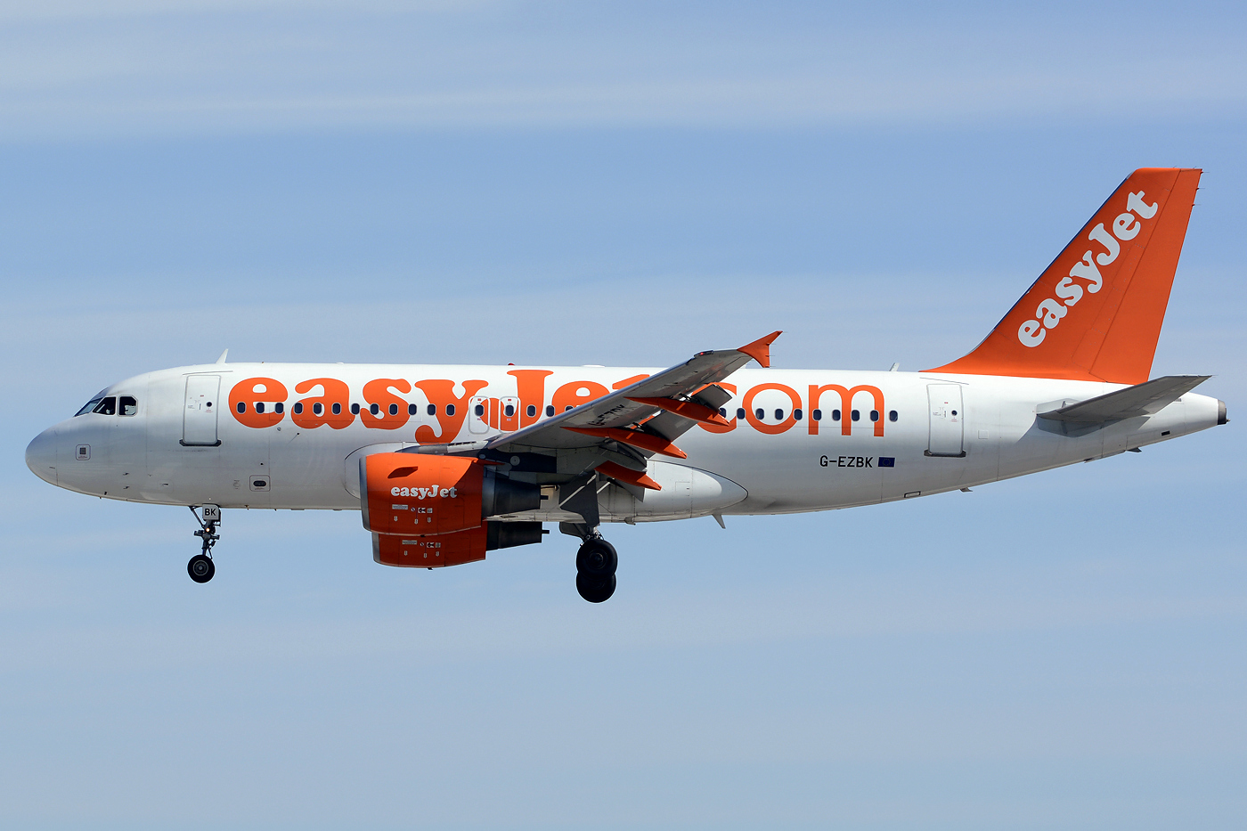 G-EZBK (3041) 2007 Airbus A319-111