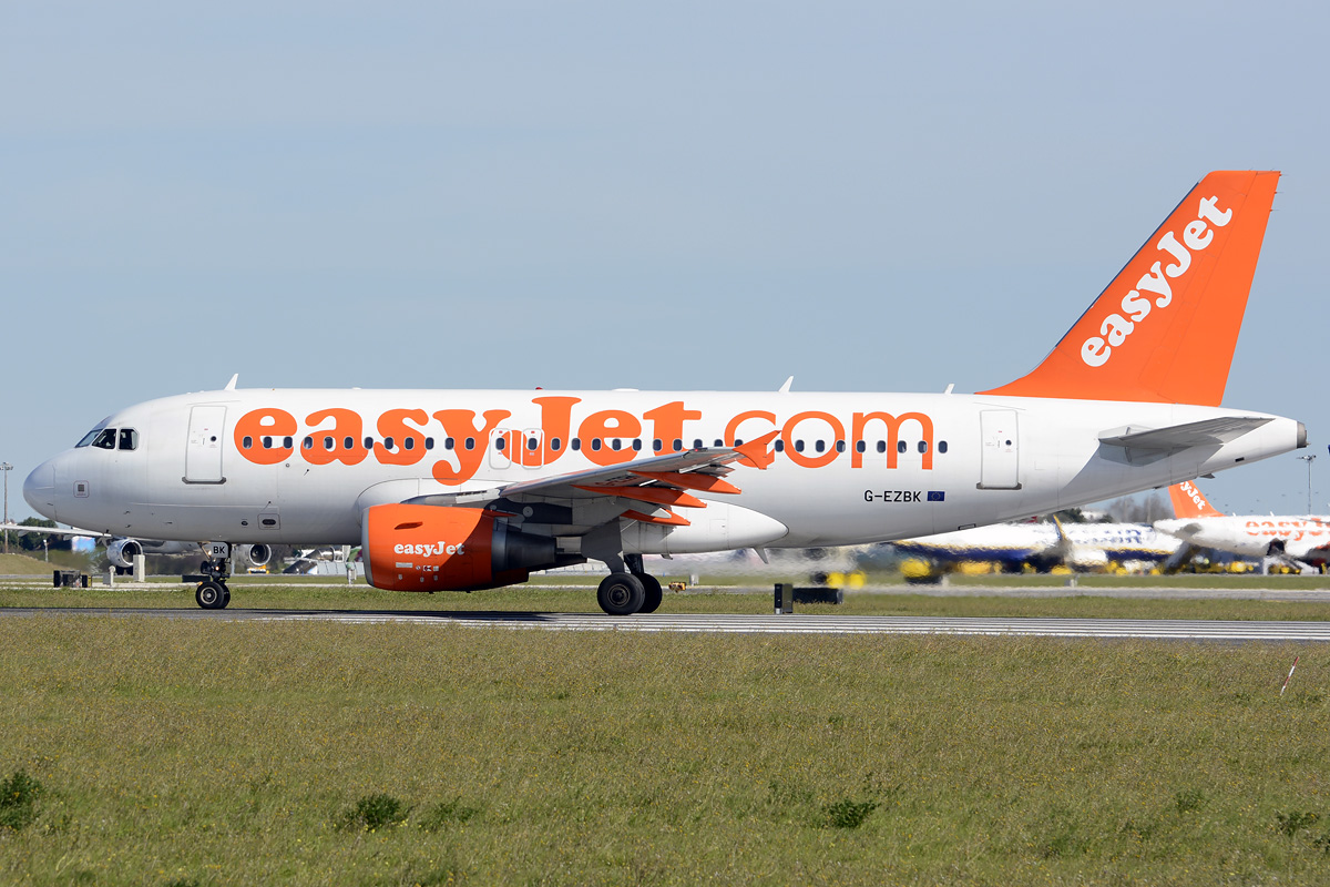 G-EZBK (3041) 2007 Airbus A319-111