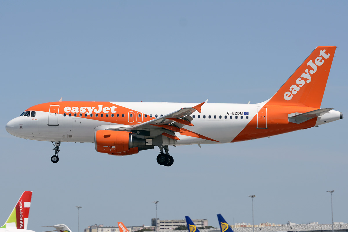 G-EZDM (3571) 2008 Airbus A319-111