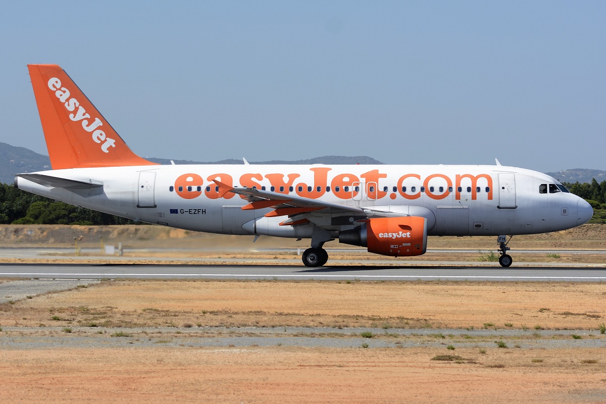 G-EZFH (3854) 2009 Airbus A319-111