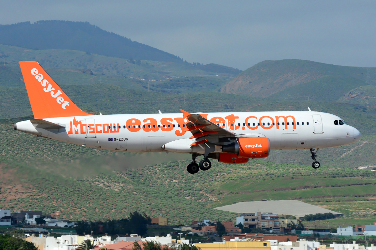 G-EZUG (4680) 2011 Airbus A320-214