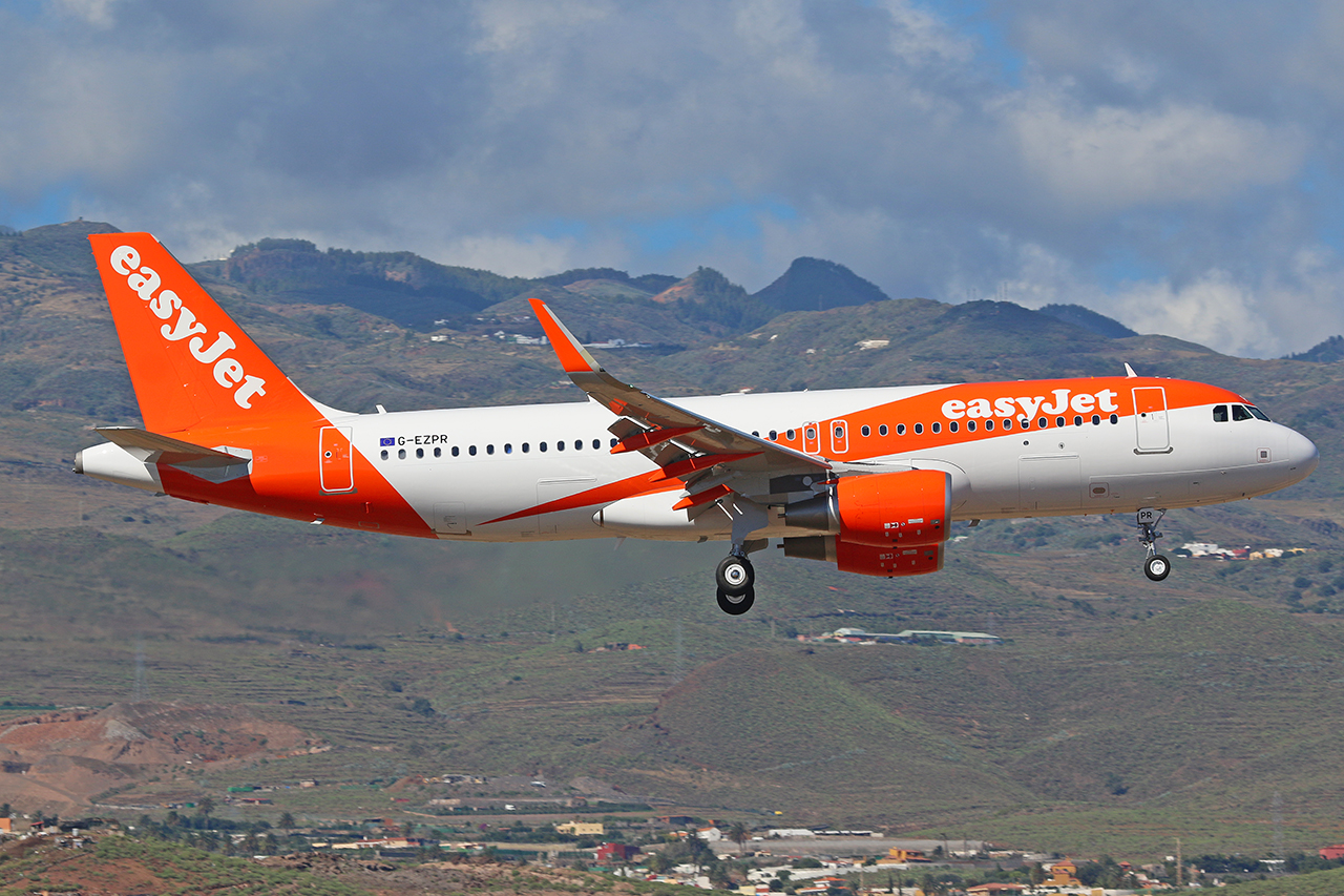 G-EZPR (7372) 2016 Airbus A320-214(WL)