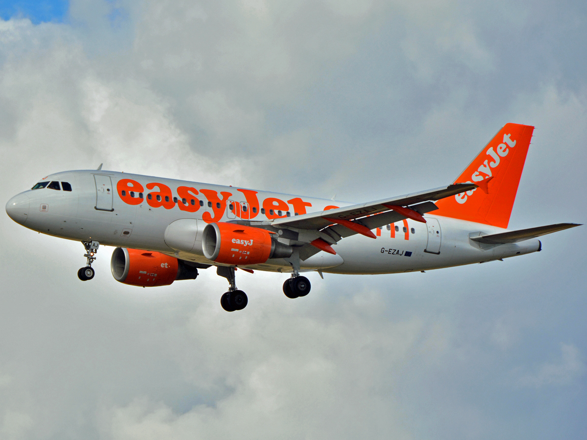 G-EZAJ (2742) 2006 Airbus A319-111