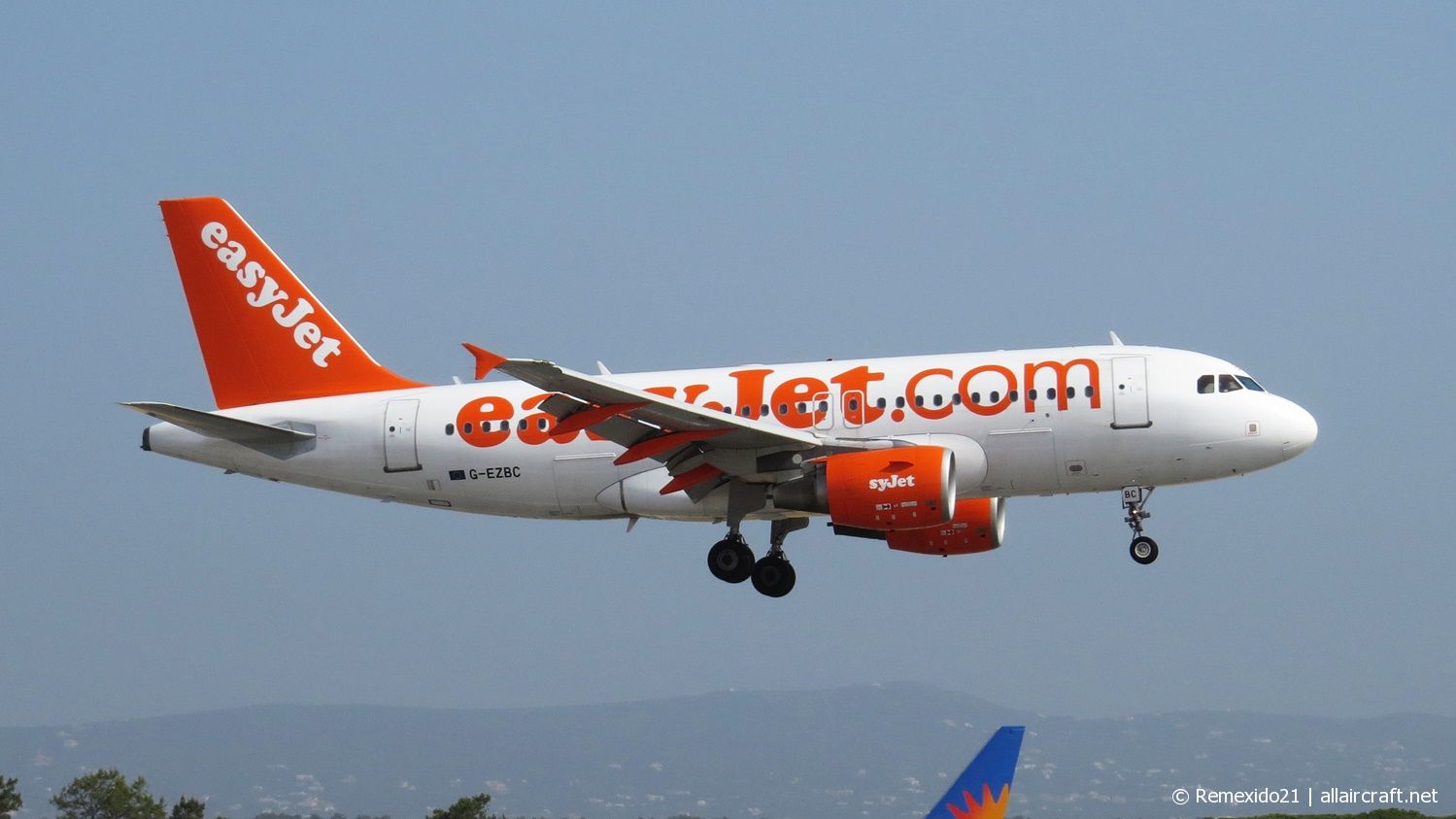 G-EZBC (2866) 2006 Airbus A319-111
