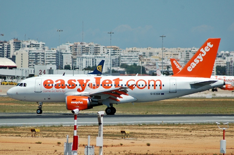 G-EZDB (3411) 2008 Airbus A319-111