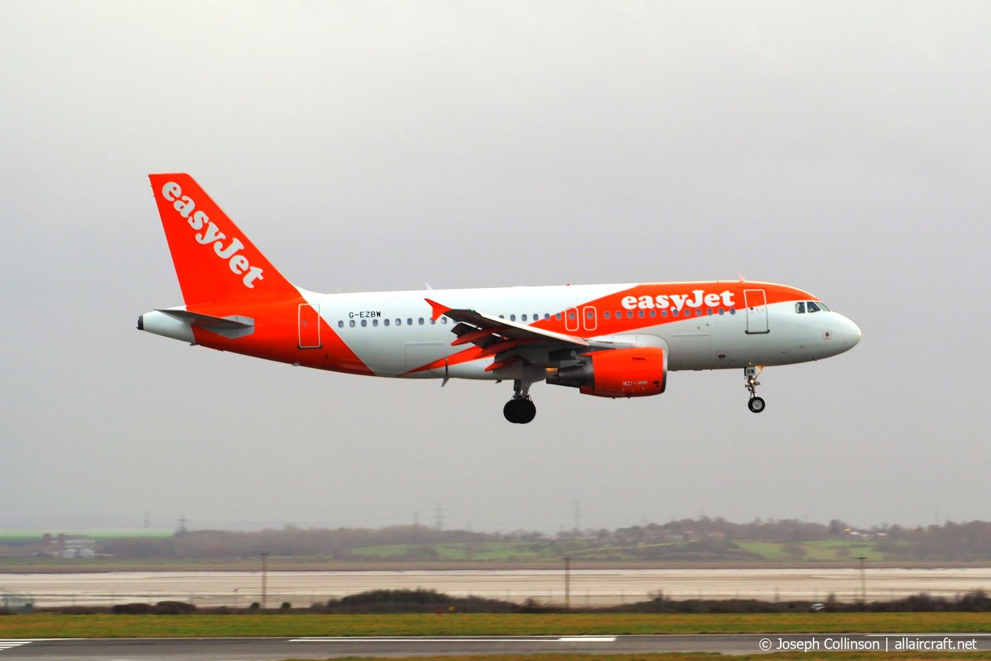 G-EZBW · Airbus A319-111 · (LPL / EGGP)