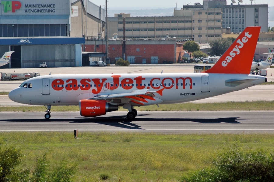 G-EZFI (3888) 2009 Airbus A319-111