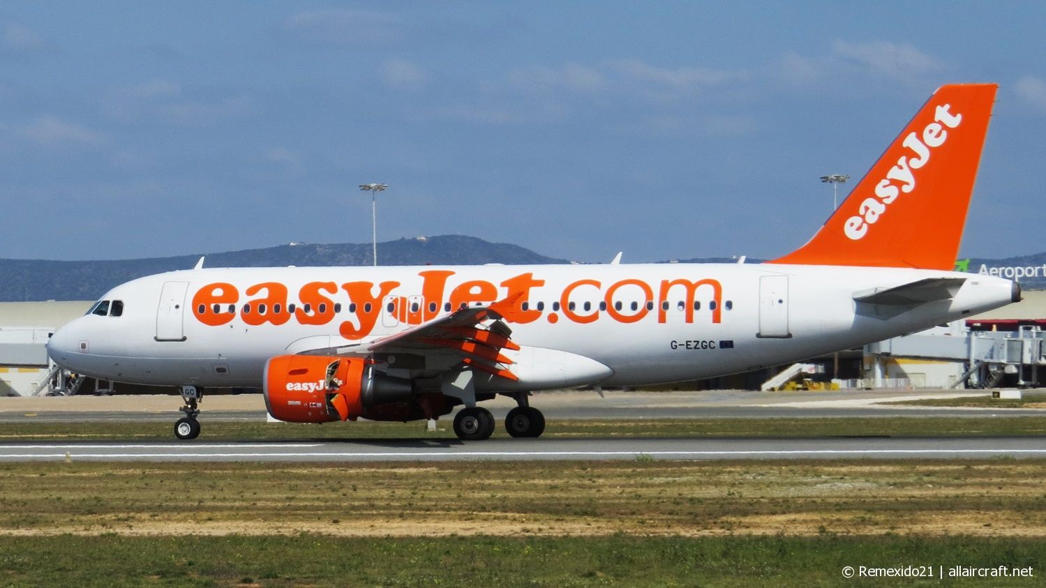 G-EZGC (4444) 2010 Airbus A319-111