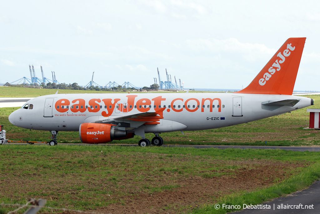 G-EZIC (2436) 2005 Airbus A319-111