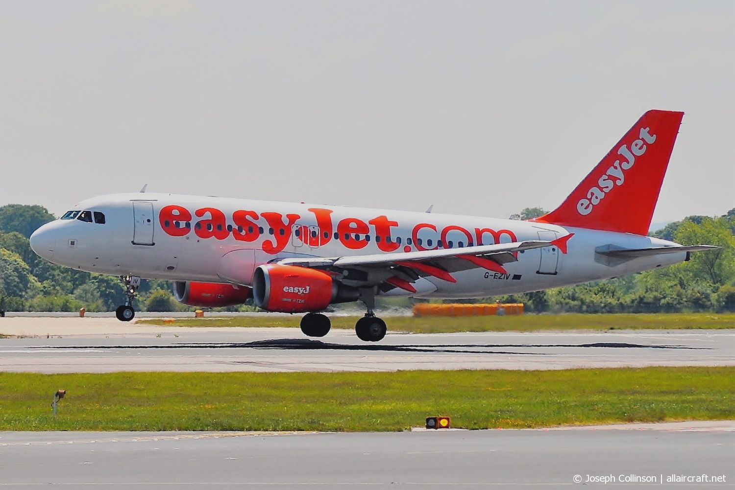 G-EZIV (2565) 2005 Airbus A319-111