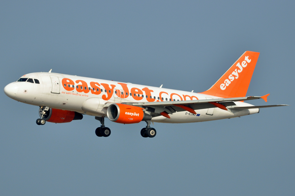 G-EZMS (2378) 2004 Airbus A319-111