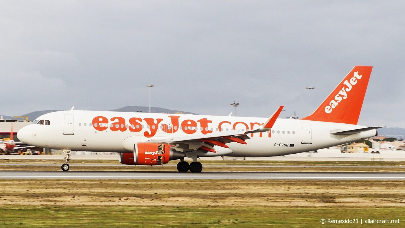 G-EZOB (6416) 2014 Airbus A320-214(WL)