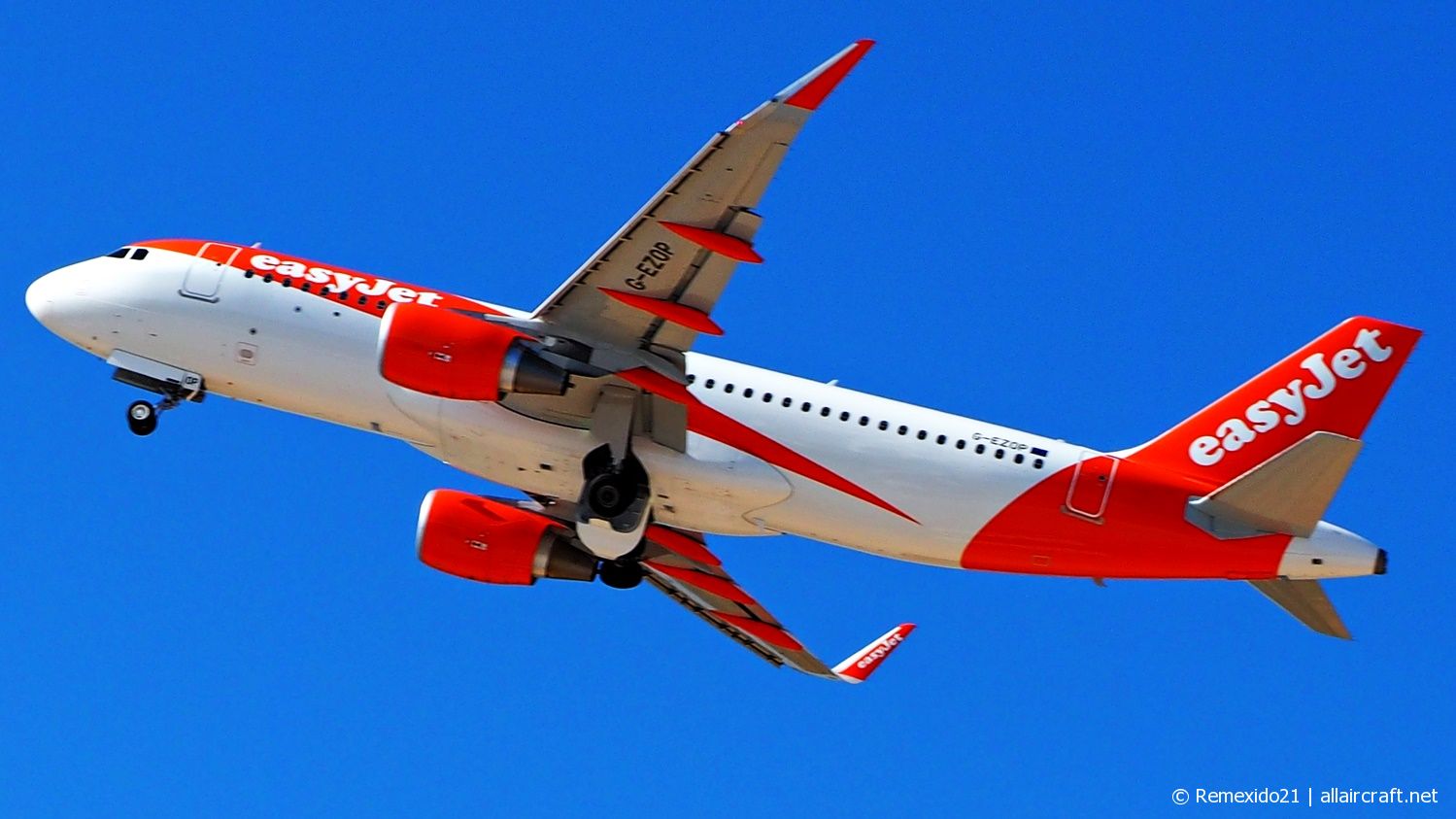 G-EZOP (6633) 2015 Airbus A320-214(WL)