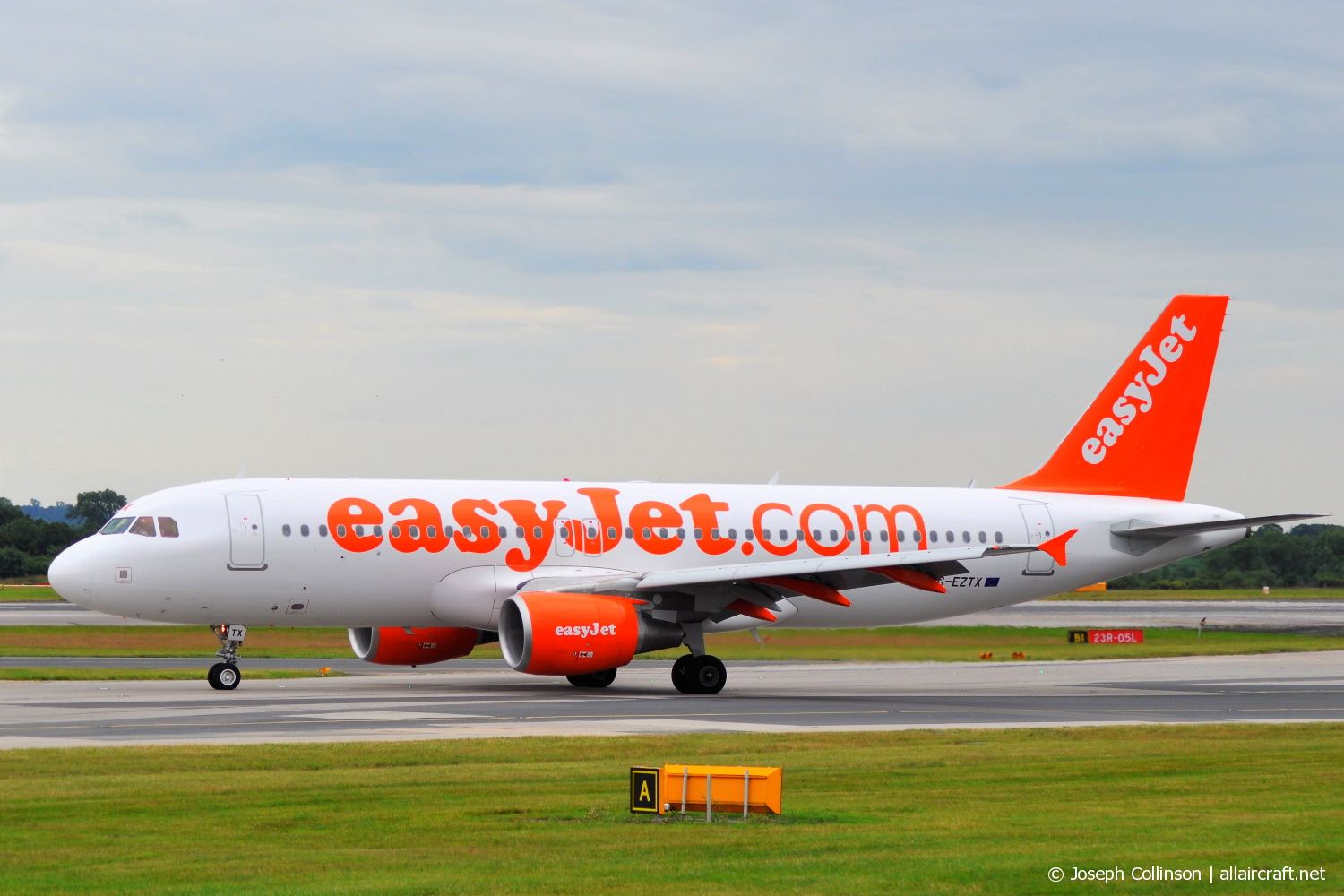 G-EZTX (4286) 2010 Airbus A320-214