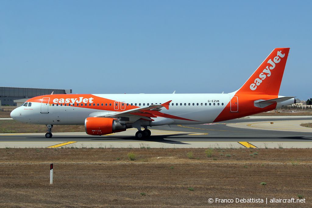G-EZUK (4749) 2011 Airbus A320-214