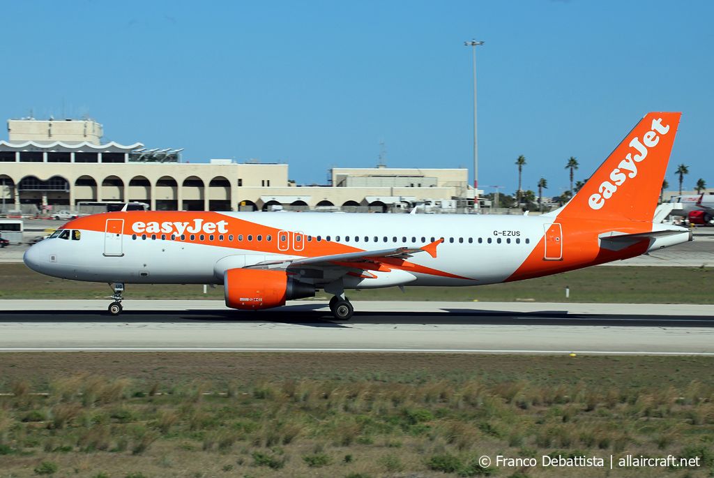G-EZUS (5104) 2012 Airbus A320-214