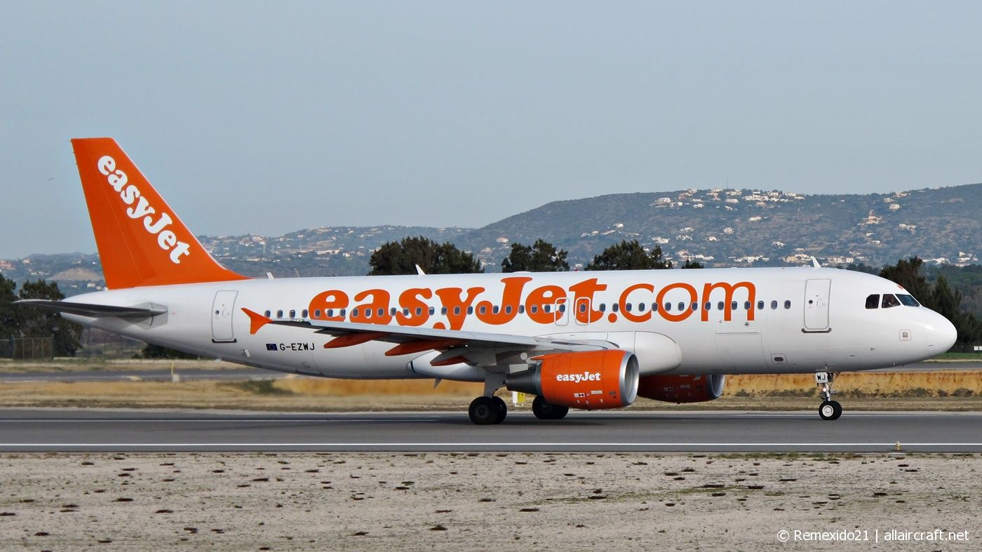 G-EZWJ (5638) 2013 Airbus A320-214