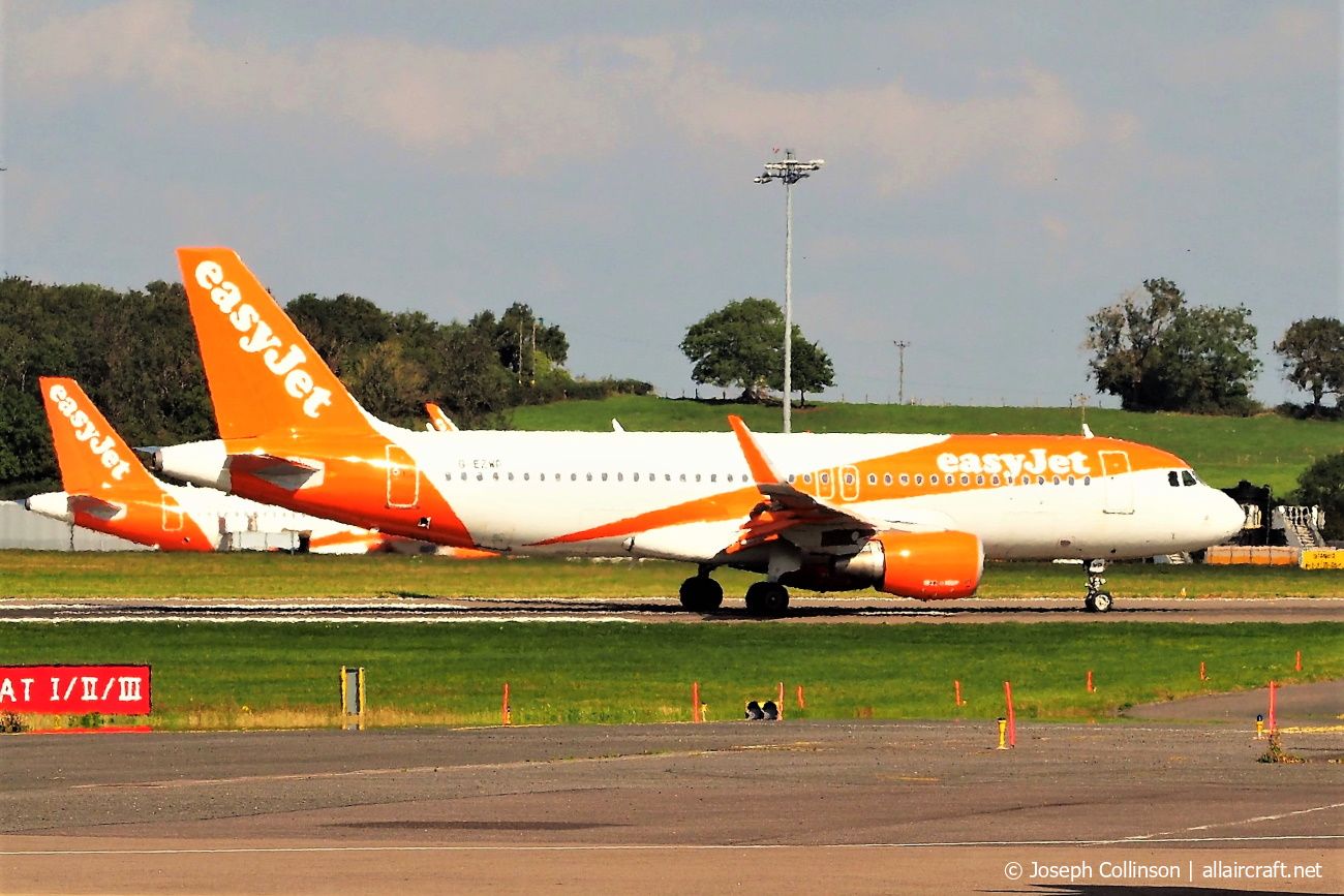 G-EZWP (5927) 2014 Airbus A320-214(WL)