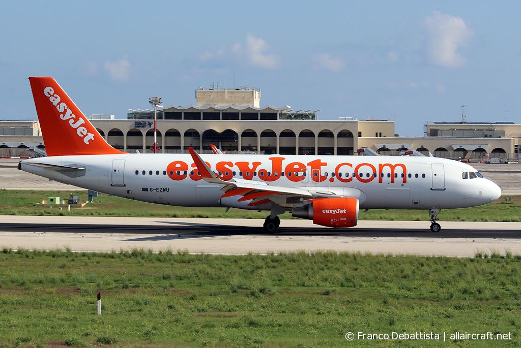 G-EZWU (6095) 2014 Airbus A320-214(WL)