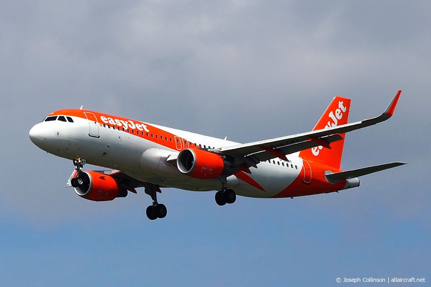 G-EZWY (6267) 2014 Airbus A320-214(WL)