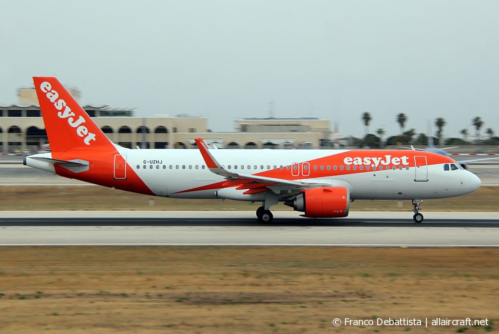 G-UZHJ (8338) 2018 Airbus A320-251N