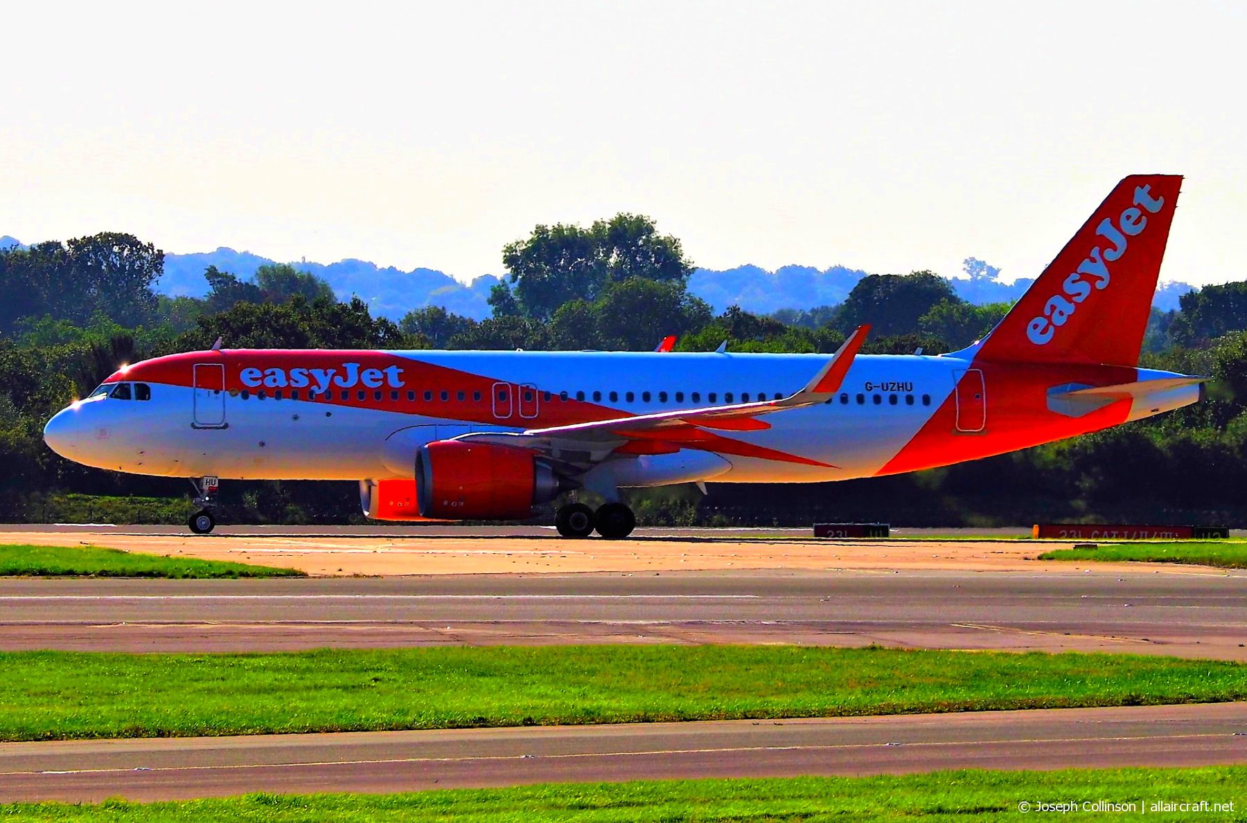 G-UZHU (8681) 2018 Airbus A320-251N