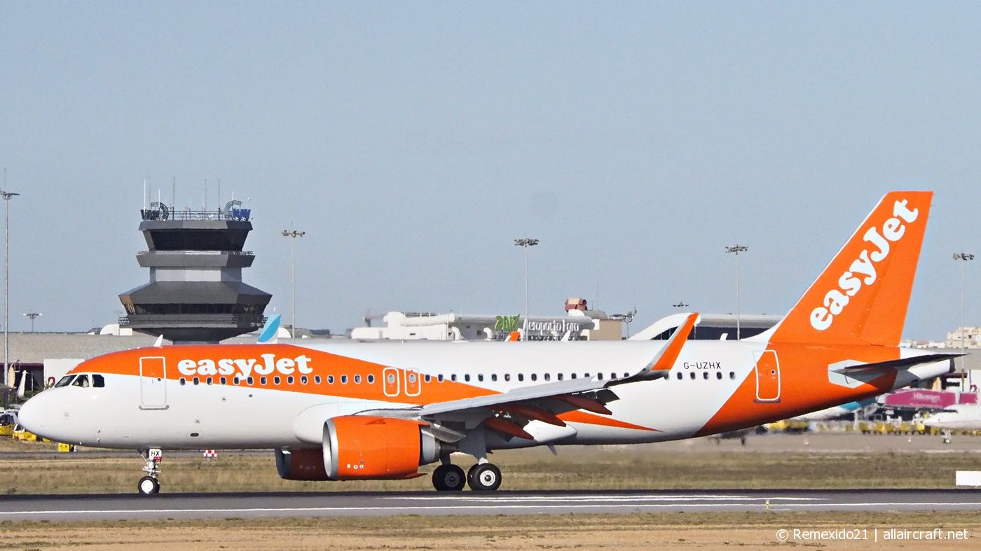 G-UZHX (8880) 2018 Airbus A320-251N